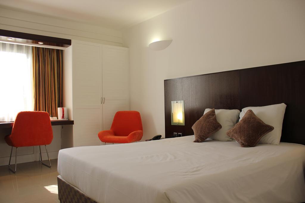 Hotel Le Saint Denis Ngoại thất bức ảnh