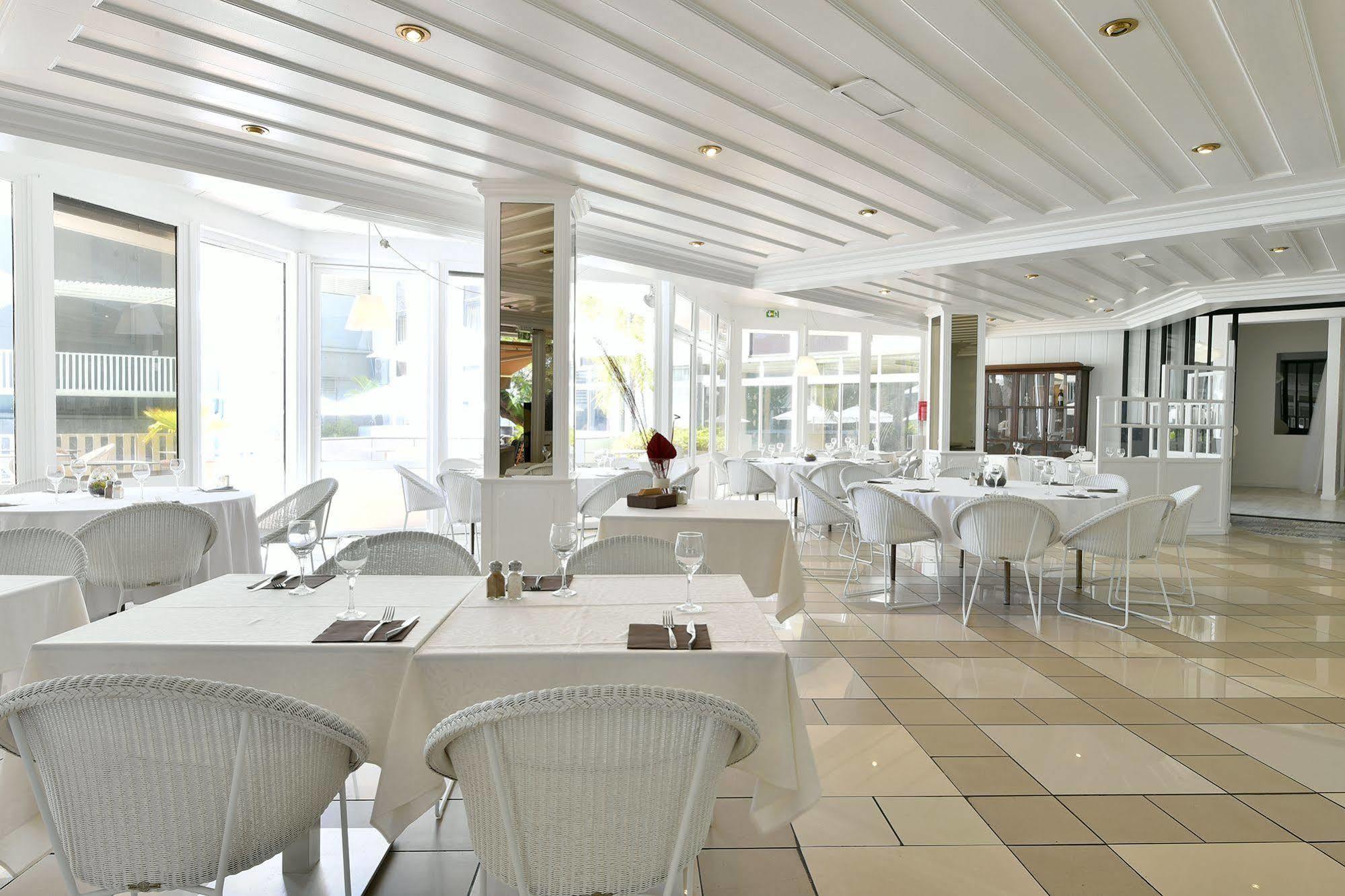 Hotel Le Saint Denis Ngoại thất bức ảnh