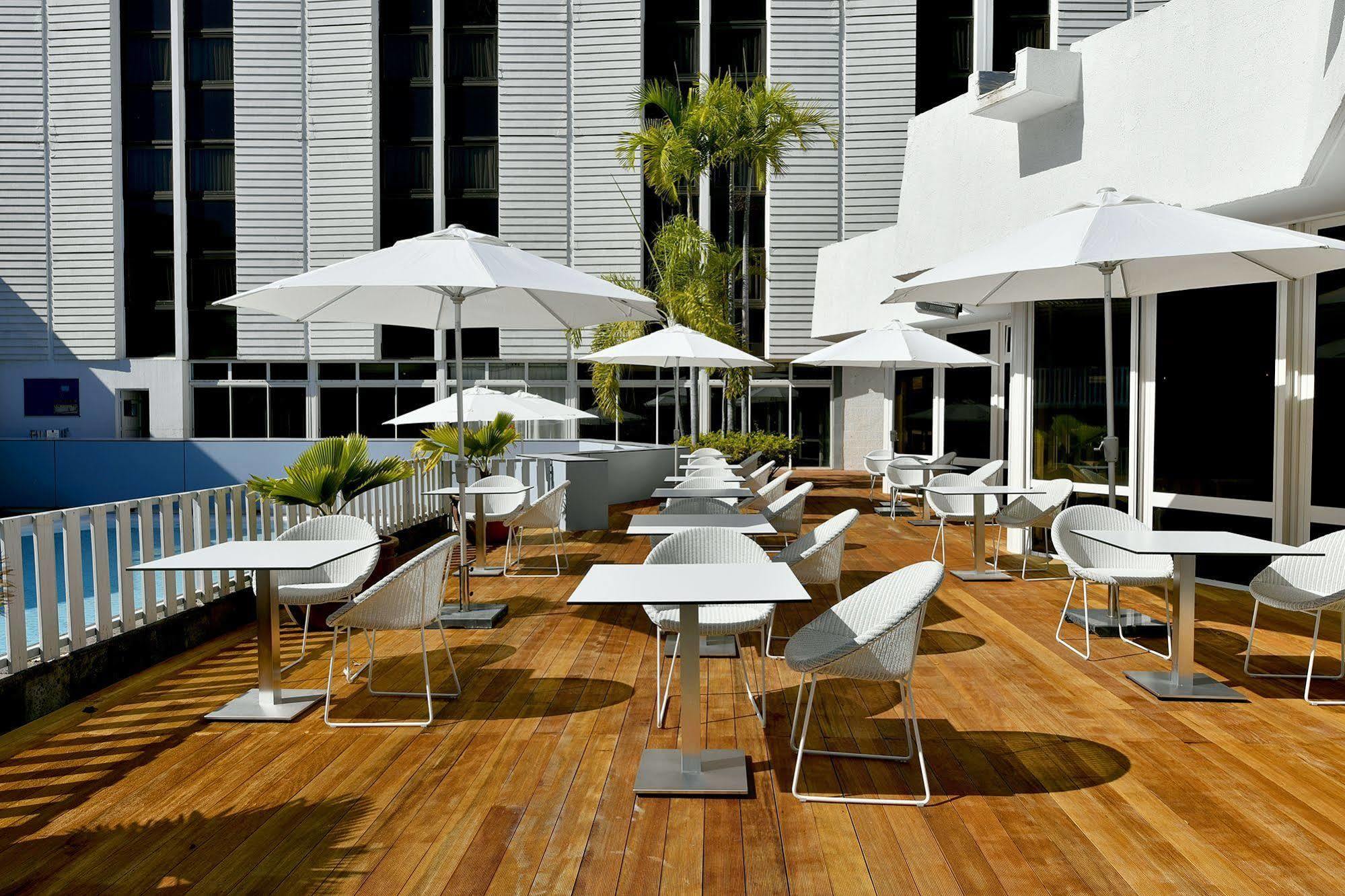 Hotel Le Saint Denis Ngoại thất bức ảnh